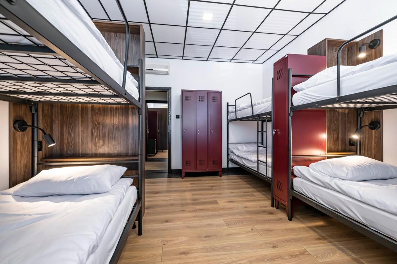 Vola Hostel Warsawa Bagian luar foto